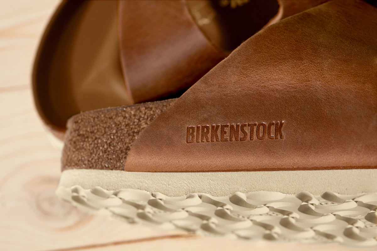 Birkenstock ARIZONA Big Buckle Oiled Leather Sandals - Cognac Regular