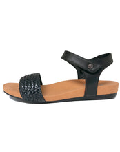 Load image into Gallery viewer, SILVER LINING DYLAN PLAIT STRAP SANDAL - BLACK