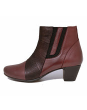 Load image into Gallery viewer, CABELLO EVA HEELED BOOT - BURGUNDY