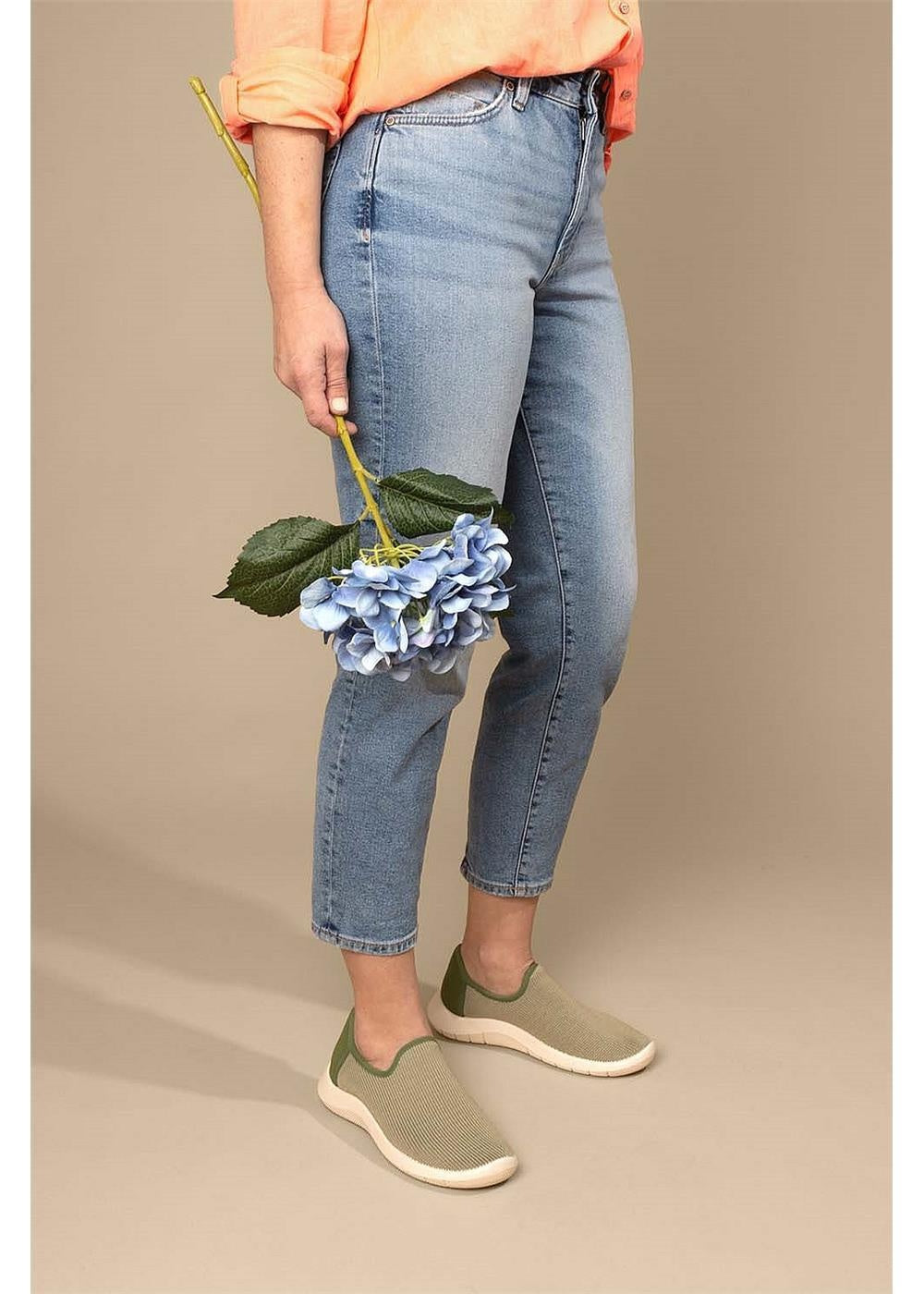 Arcopedico GAIA Slip-On Sneaker Shoe - Green