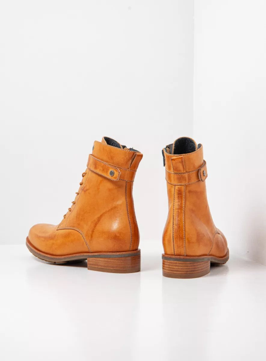 Wolky SUTTON XW Biker Ankle Boot - Tan Leather