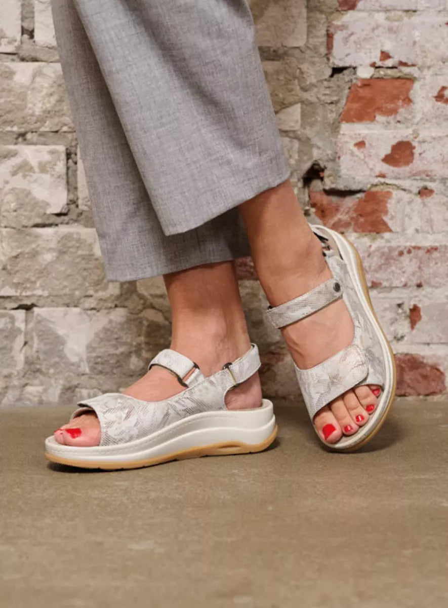 Wolky ADURA Velcro Sandal - Beige Floral Print