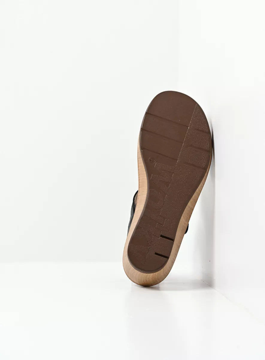 Wolky SANIBEL Leather Wedge - Black